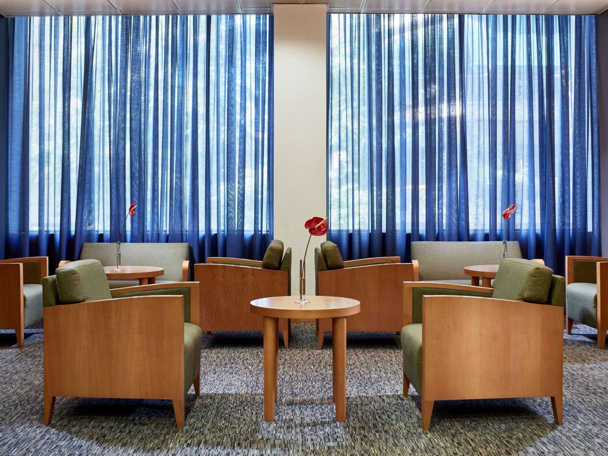 Novotel
