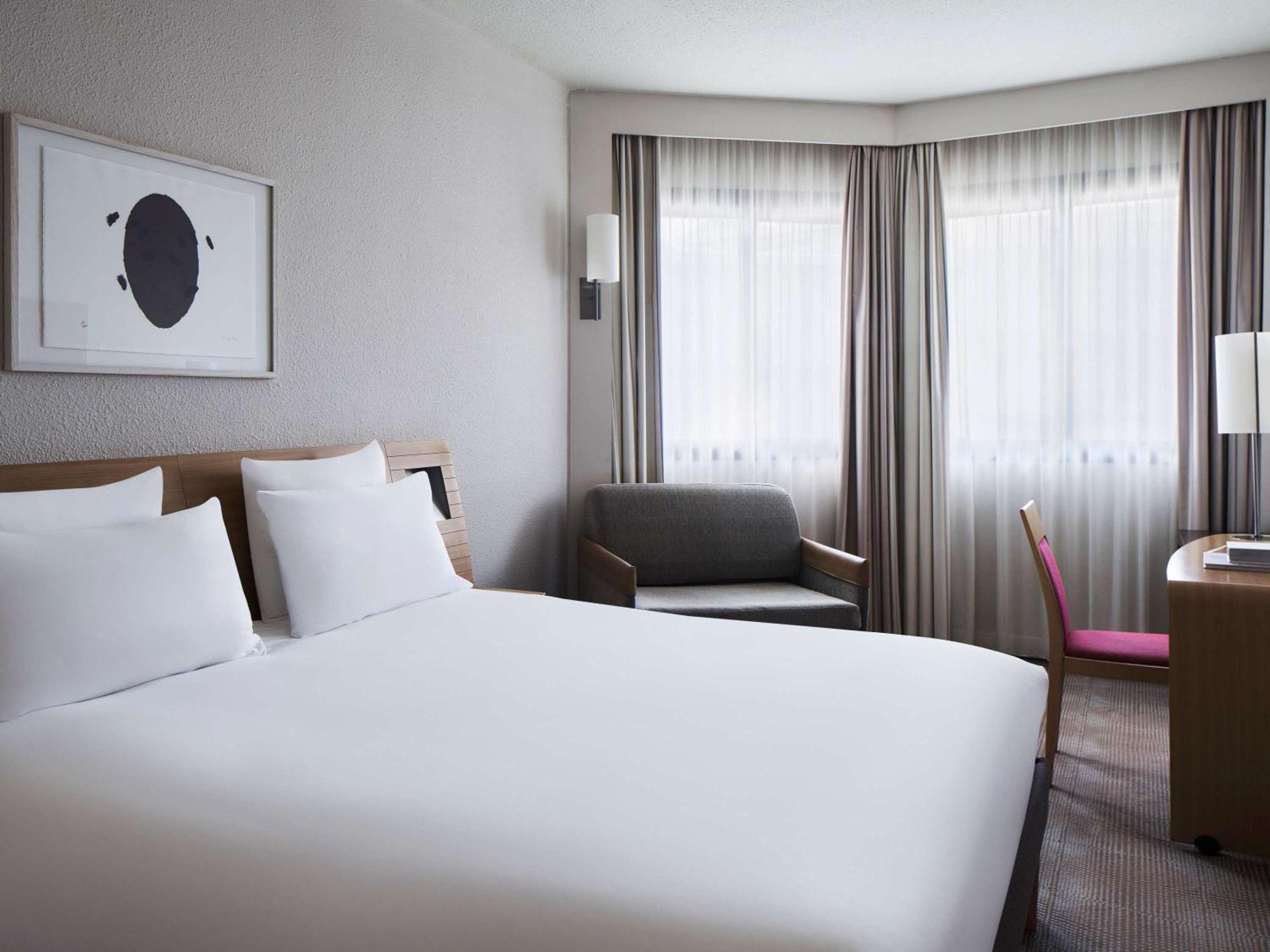 Novotel 4*