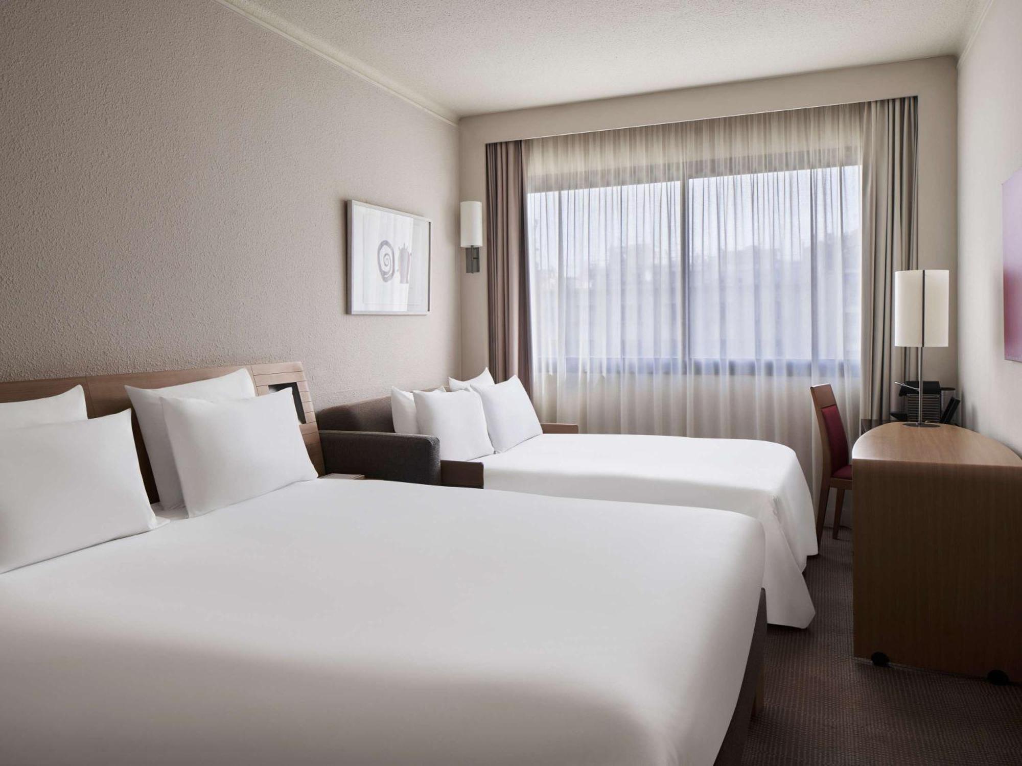 Novotel 4*