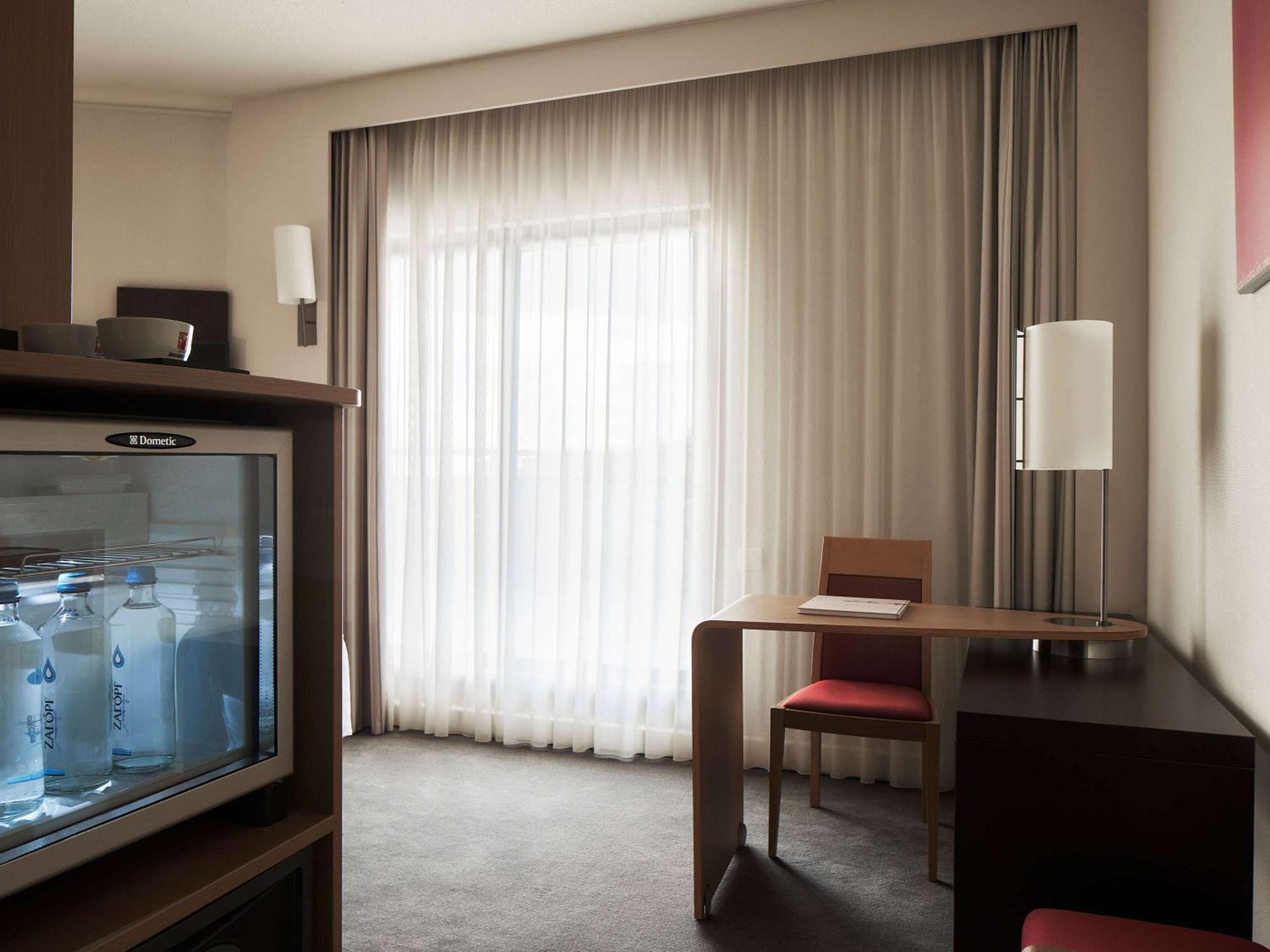 Novotel Hotel 4*