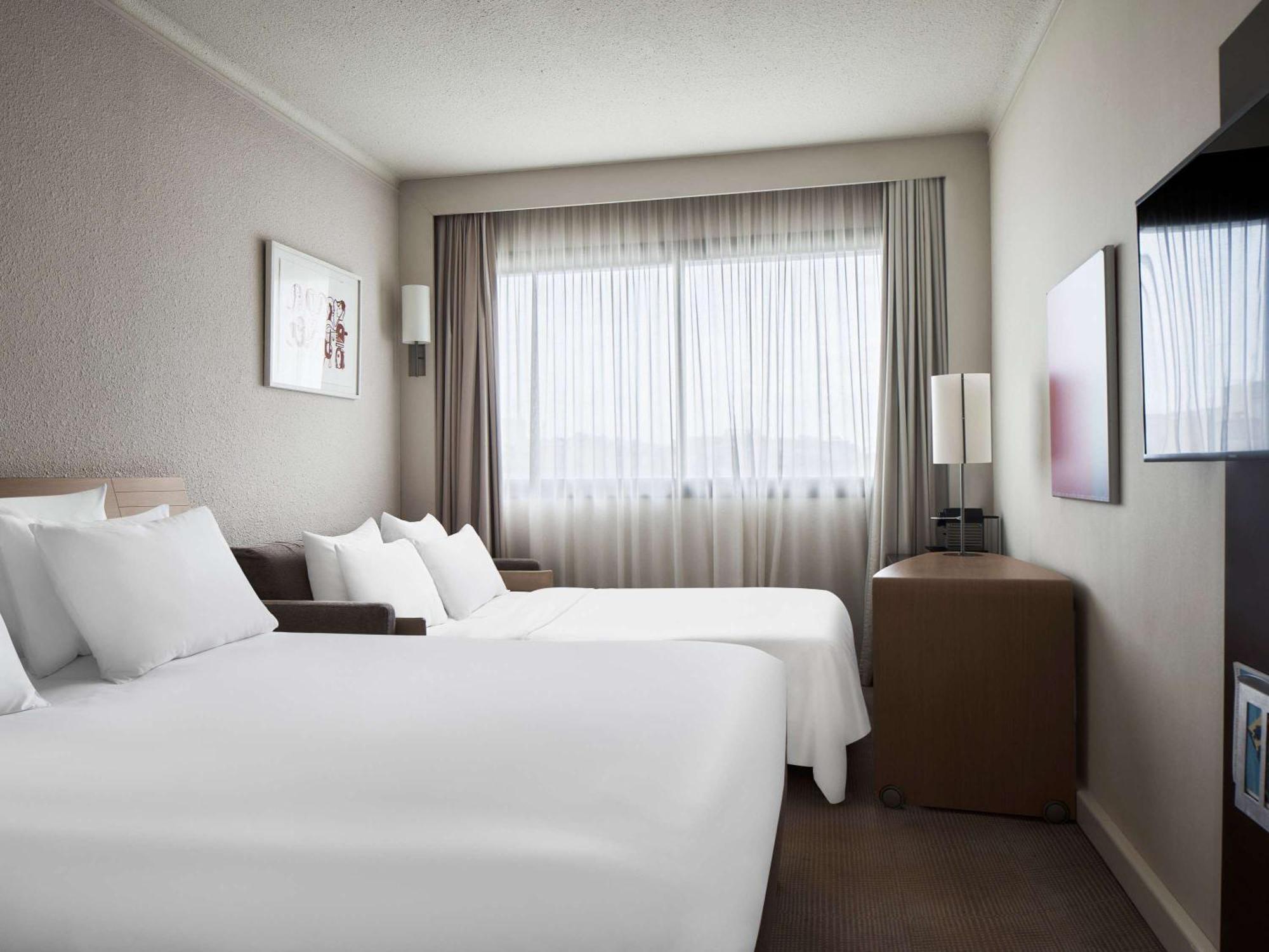 Novotel