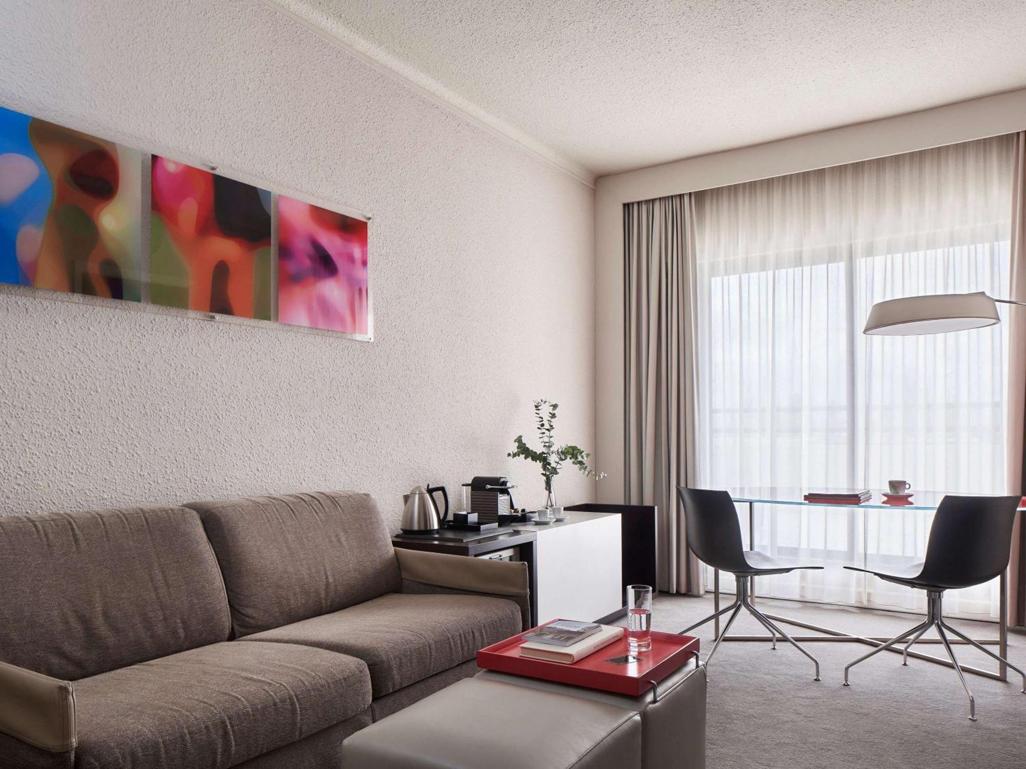 Novotel Hotel